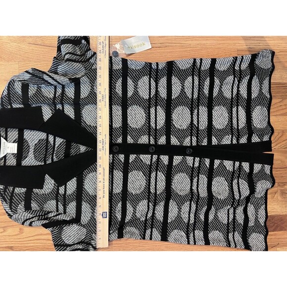 Exclusively Misook 1x Black White Stripe Circle Acrylic long cardigan Duster NWT - Picture 4 of 9